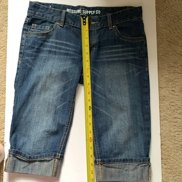 Mossimo Supply Co Utility 6-7 Long Shorts Capri Bermudas - Picture 7 of 9